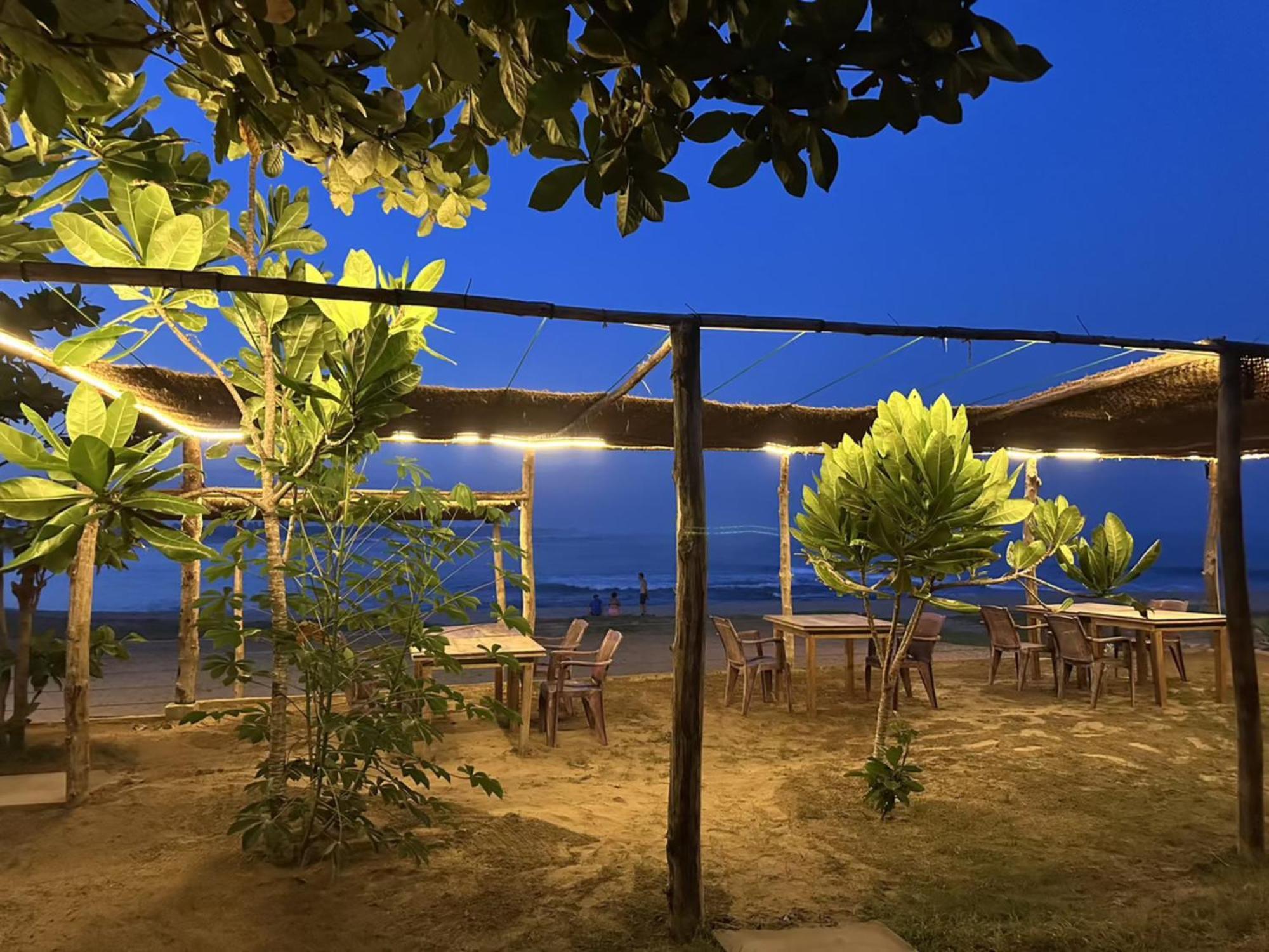 Blue Waters Hotel Аругам Бей Екстериор снимка