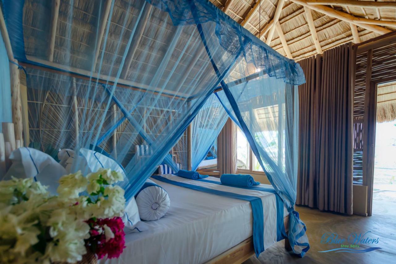 Blue Waters Hotel Аругам Бей Екстериор снимка